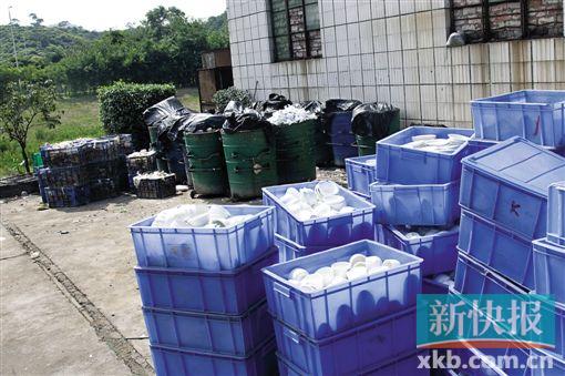 广州开发区两餐具清洁公司偷排 臭了河涌熏跑