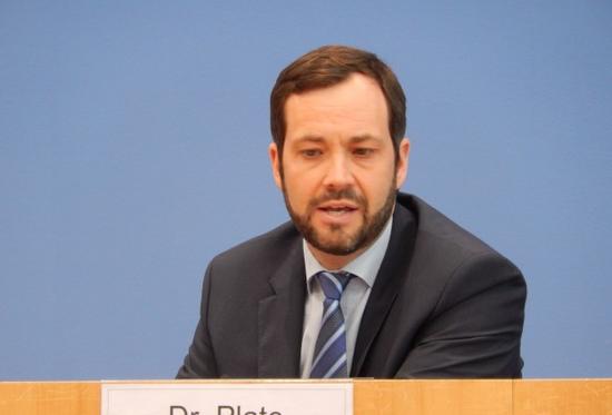 独家-德国内政部:接收难民德国还能扛