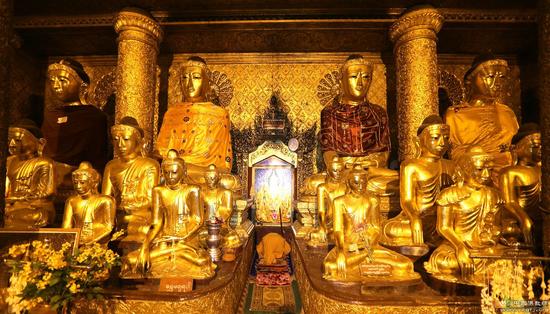 邪念之时，魔在舍；正念之时，佛在堂。