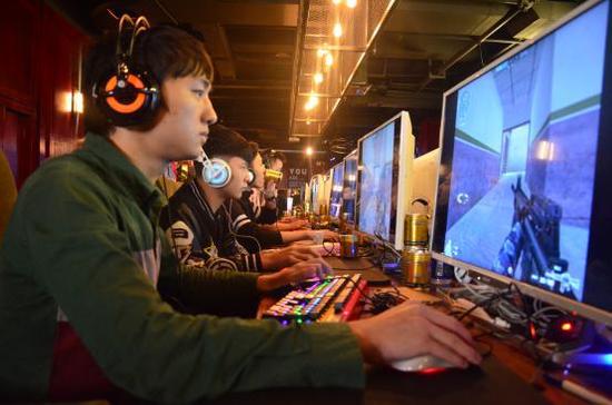 AG娱乐官方直营平台真人视讯返水高首存送88元网信部门依法查处花椒直播、天天吉历APP等破坏网络生态案件