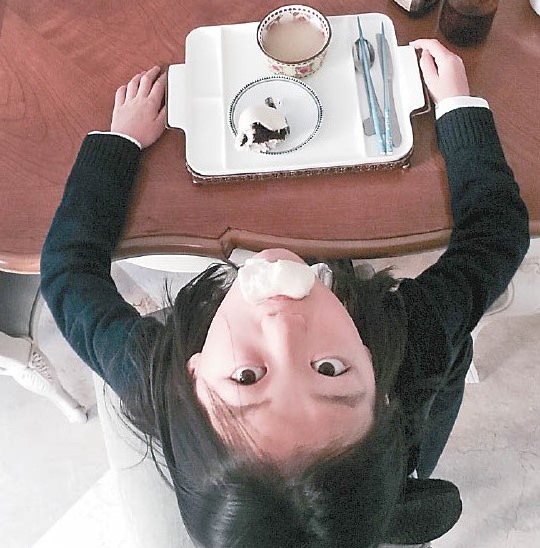 9岁的李嫣