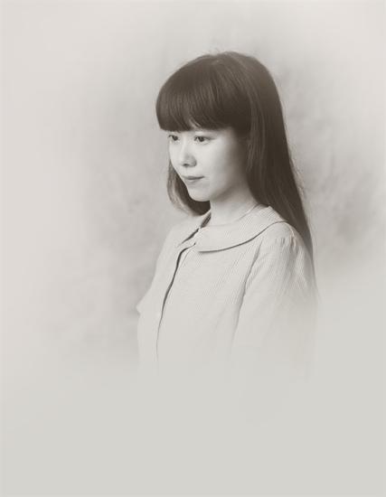 子洛