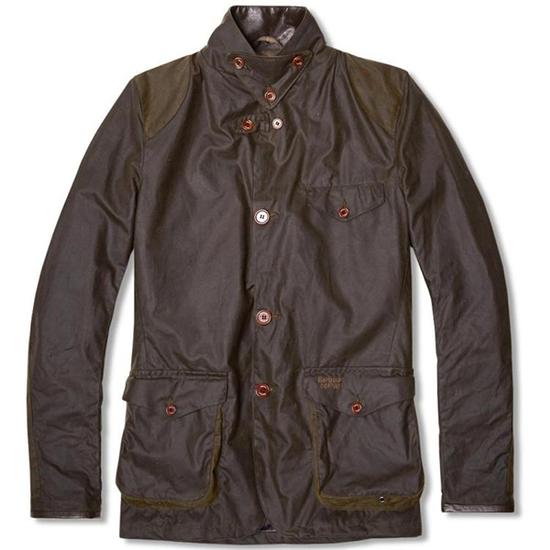 > 正文   具有百年历史的英国王室御用品牌barbour,以其经典耐用的涂