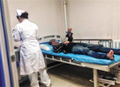 10月14日中午，陈伟在北京军颐中医医院接受经络检测。