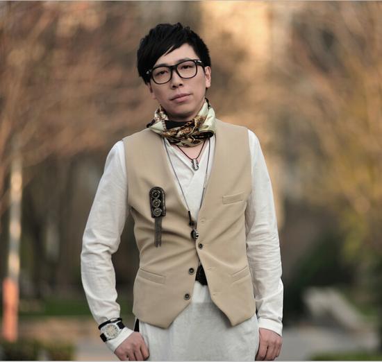 歌手刘牧阔别20年回母校讲述音乐人生|刘牧|音