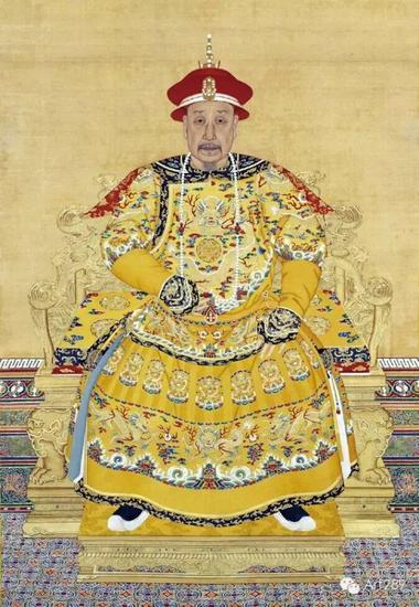 佚名 乾隆老年夏朝服像 绢本设色 220×183cm 清代