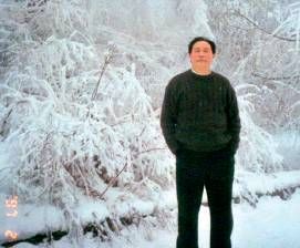 1 9 9 7年春节,牟在峨眉山。