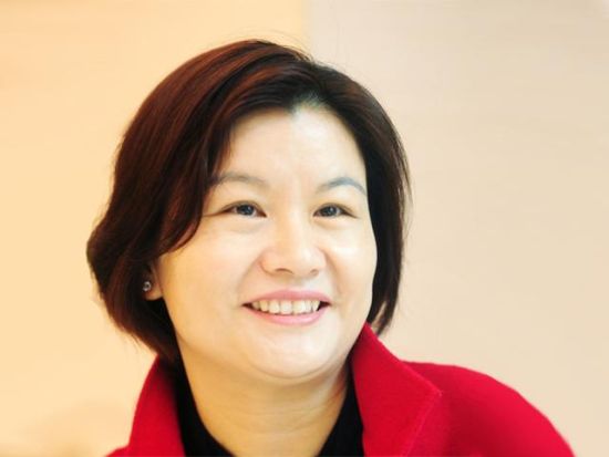 2015胡润女富豪榜: 周群飞 首次上榜夺冠| 周群飞 