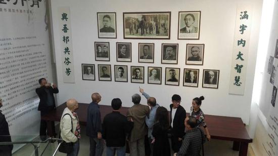 “翰墨丹青——中华炎黄书画院书画作品展” 展览现场