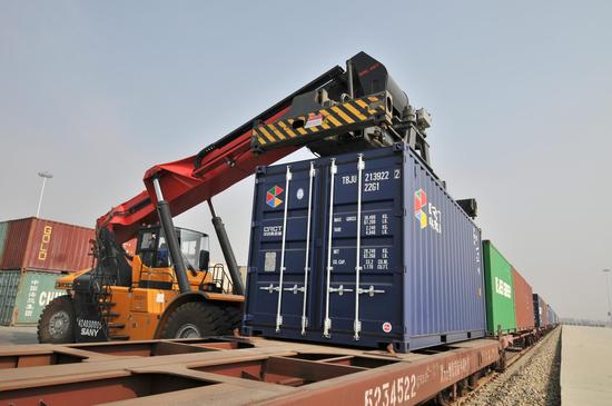 多式联运_公铁联运基地销售收入(2)