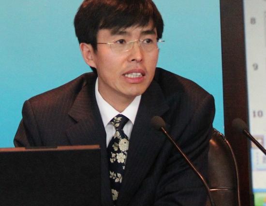 浙财大教授谢作诗:光棍危机下低收入男人应合