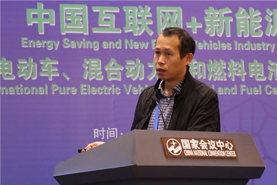 肖成伟:目前硫酸铁锂电池安全性最好