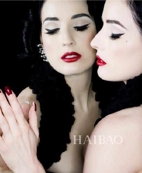 蒂塔·万提斯 (Dita Von Teese)