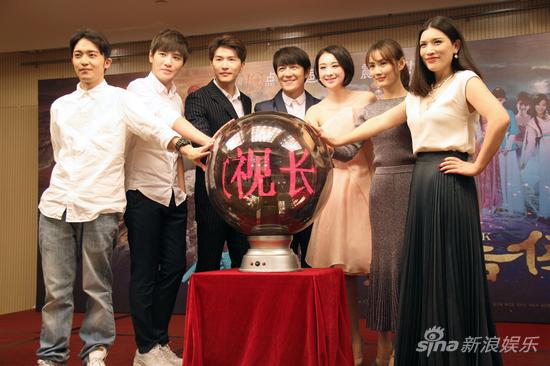 穆婷婷《新济公活佛》女神变女神经 |陈浩民|穆