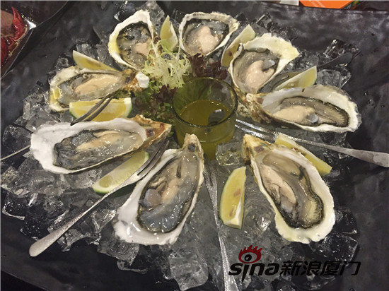 再来一颗生蚝 柠檬汁很贴心独特