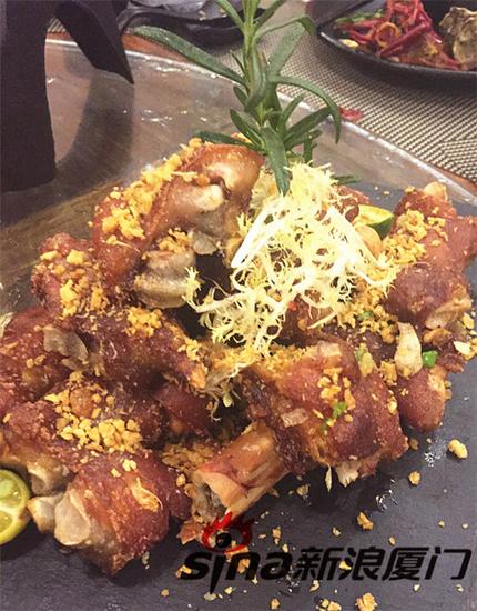 也有猪手，食肉者最爱之一。