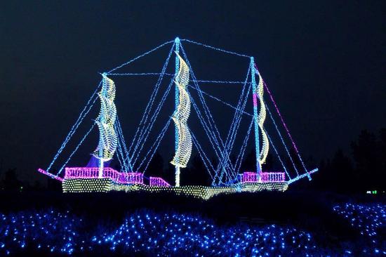 薰衣草莊園“夢幻燈光節”美景