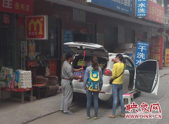 周伟强离开了郑州