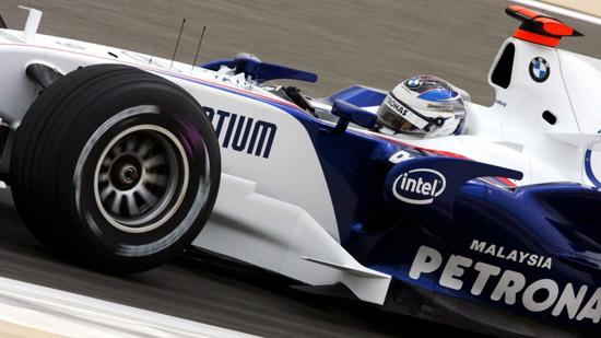 尼克-海德菲尔德2007年驾驶宝马-索伯F1.07在巴林站比赛中