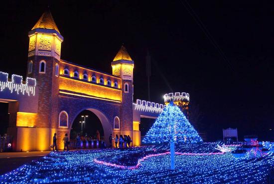 薰衣草莊園“夢幻燈光節”美景