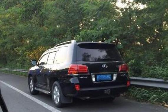 微博举报占道得奖励 从此走上发家致富路！