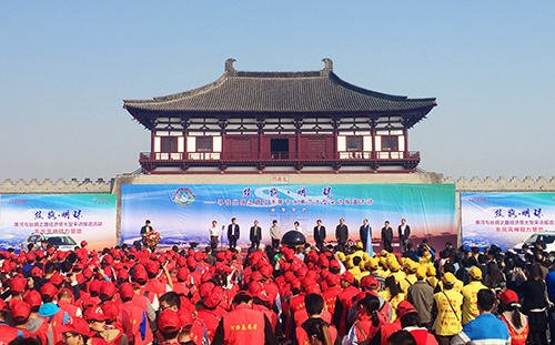 “絲路明珠——尋找絲綢之路經濟帶節水典范”大型采訪活動啟動儀式現場（攝影：郭旭帆 岳林錕）