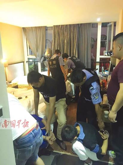 抓捕现场。