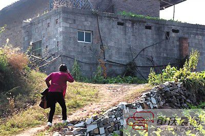 回家 在老乡的帮助下,郑发燕回到了家乡