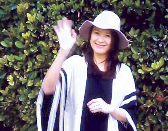 传章子怡于6月29日与汪峰秘密来港注册结婚,两人的儿子将于年底出世。(微博图片)