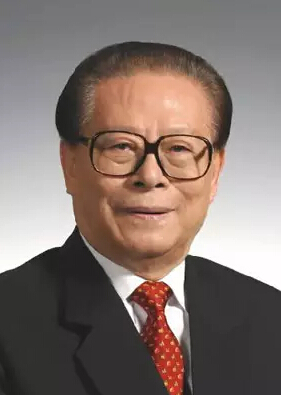 1997年11月25—27日,原中共中央政治局常委宋平和夫人在省委书记吴官正的陪同下在菏泽进行调查研究。