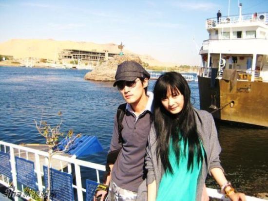 胡歌杨幂七年止痒 复关微博多大点事儿|杨幂|胡