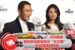 黃曉明劉亦菲再現(xiàn)“龍過情”揚(yáng)言賺錢養(yǎng)家