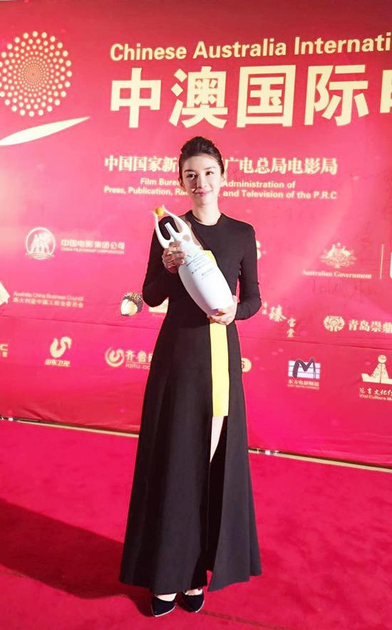 黄奕对电影《神奇》表示感谢