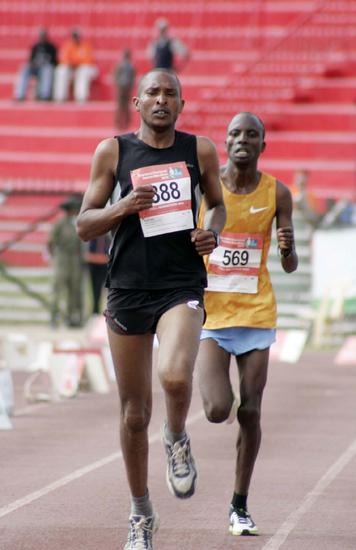 只跑1KM获亚军+7千美金 肯尼亚选手为完赛作