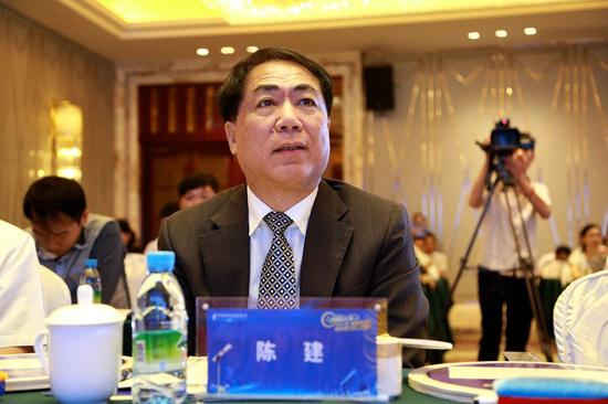 创富评委陈建:夯实广西农业基础 向工业主导型经济迈进