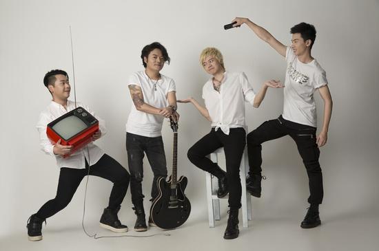 非鱼乐队公布新专辑名称《我已经好多了》|非