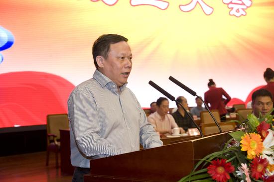 南安市政協主席戴景勝致辭