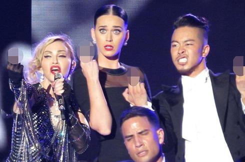 水果姐助阵麦当娜巡演