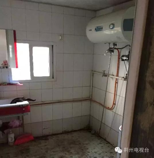 公安县：农家夫妻双双浴室触电身亡