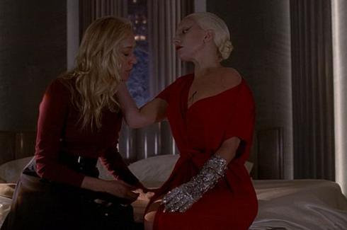 《美恐5》现女女合体