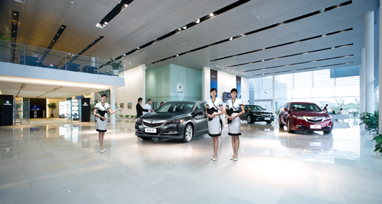 汽车街与建发汽车首次合作二手车拍卖_厦门汽