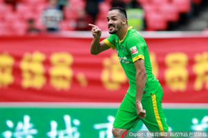 中超-拉蒙梅开二度吴毅臻双响 绿城4-2擒申鑫保级