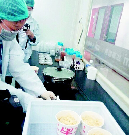 热干面该烫多久?实验表明煮8秒杀菌效果才好