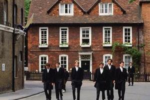 伊顿公学新校长弱化精英主义