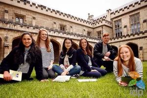 澳成最受研究生欢迎目的地之一