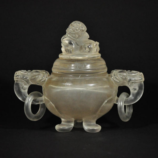水晶香炉 高11.8cm，宽13.5cm，拍品编号：202 落槌价格：850 美元 拍卖行：Baoyi US Auction Inc