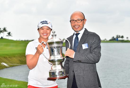 武林高手金世煐:跆拳道黑带三段冠军不少拿_