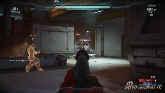 大量武器可以开镜瞄准