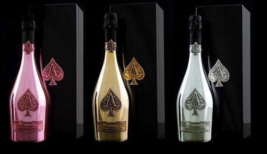 8800一瓶的黑桃A香槟