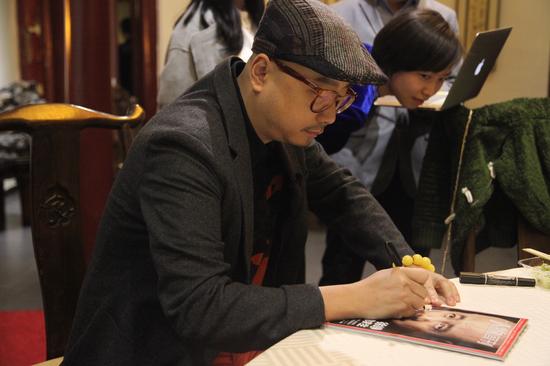 徐峥澄清20亿身价传闻 谈家庭:感谢陶虹|徐峥|陶